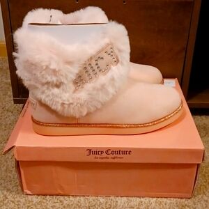 Juicy Couture Keeper Boot Size 9W